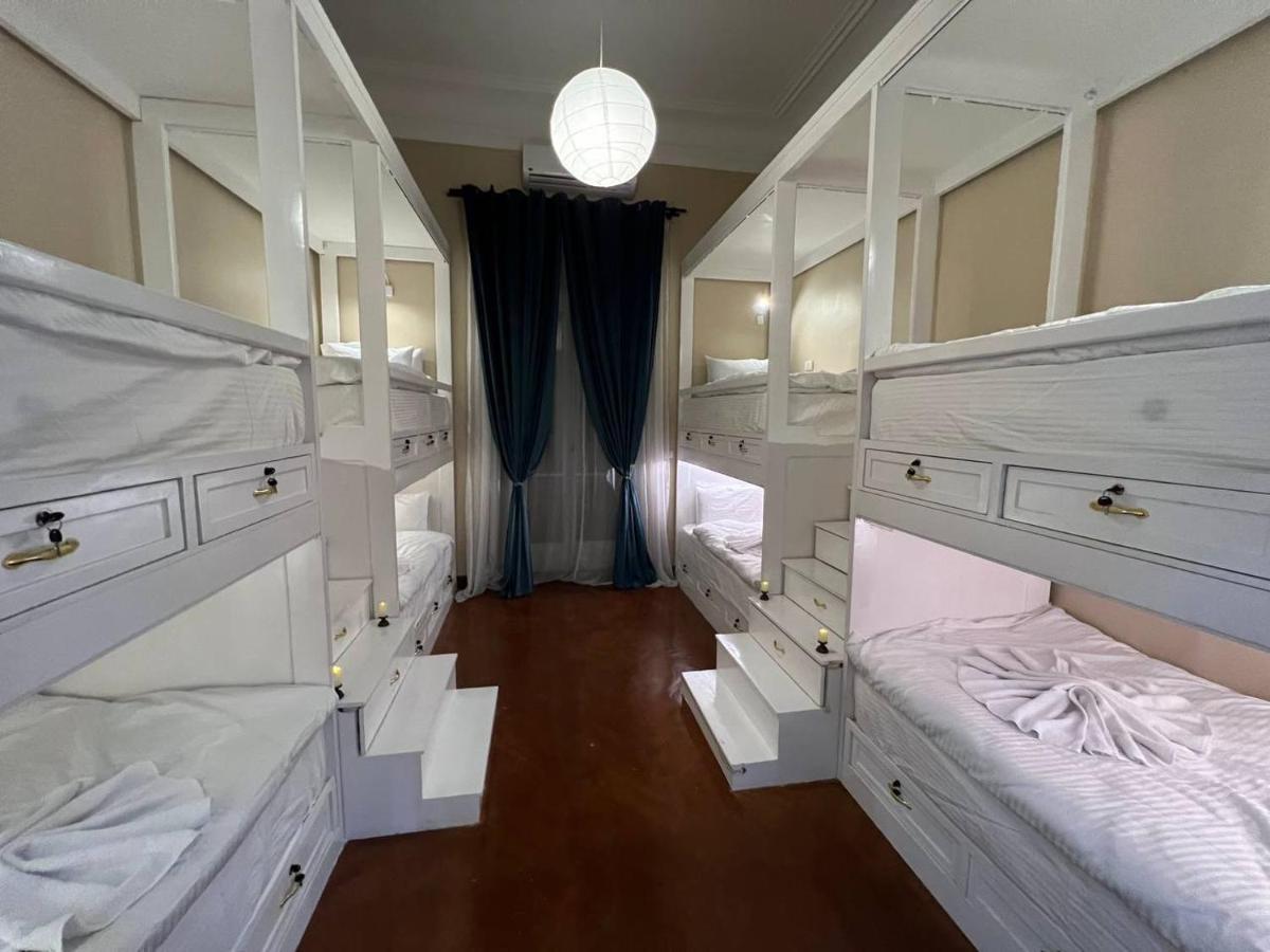 Paris East Hostel *