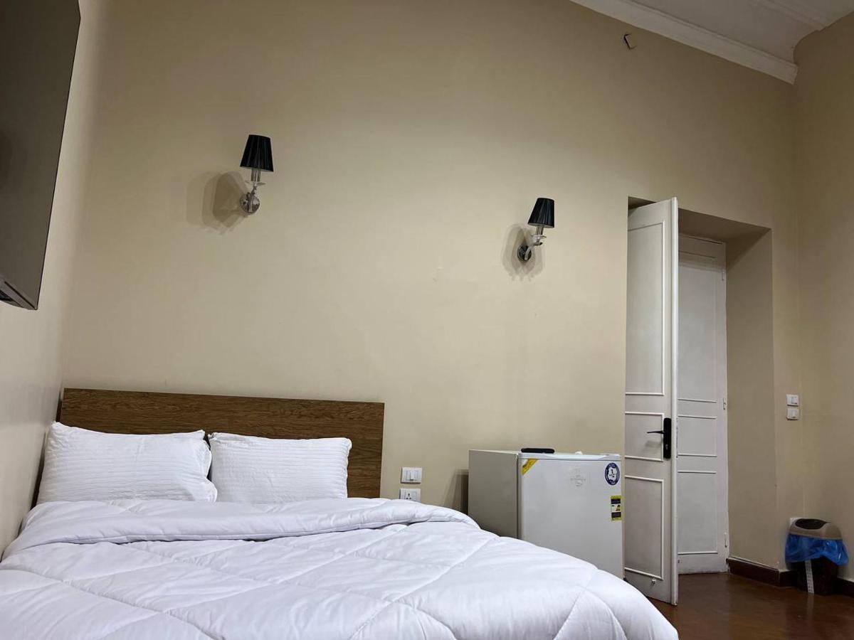 Paris East Hostel Cairo