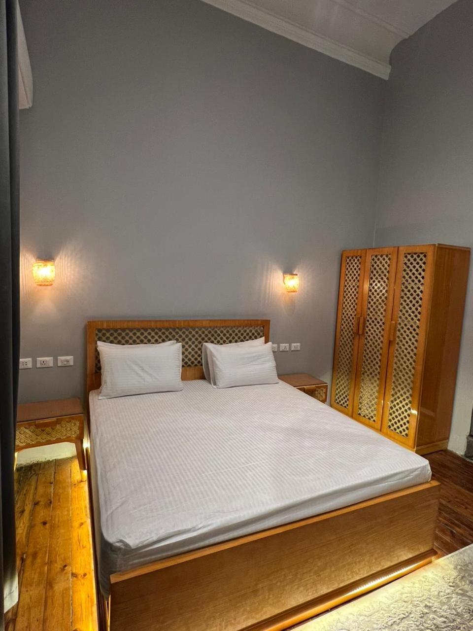 Paris East Hostel *