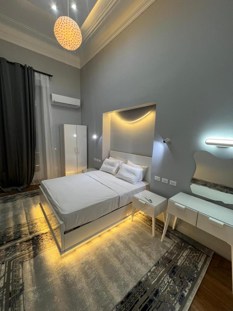Paris East Hostel Cairo
